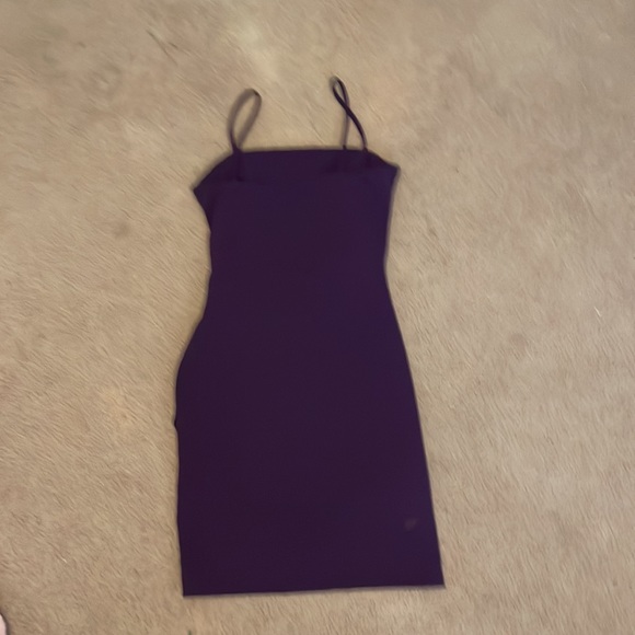 Purple dress - Picture 3 of 3